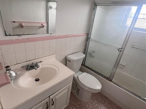 919 Michigan Ave 3, Miami Beach FL 33139
