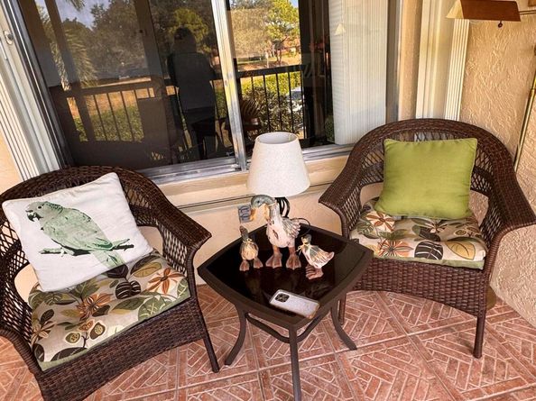 321 Knotty Pine Circle A2, Greenacres FL 33463