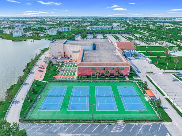 1050 Newcastle C, Boca Raton FL 33434
