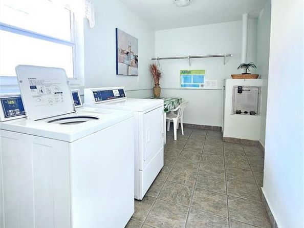 3531 NW 50th Ave 610, Lauderdale Lakes FL 33319