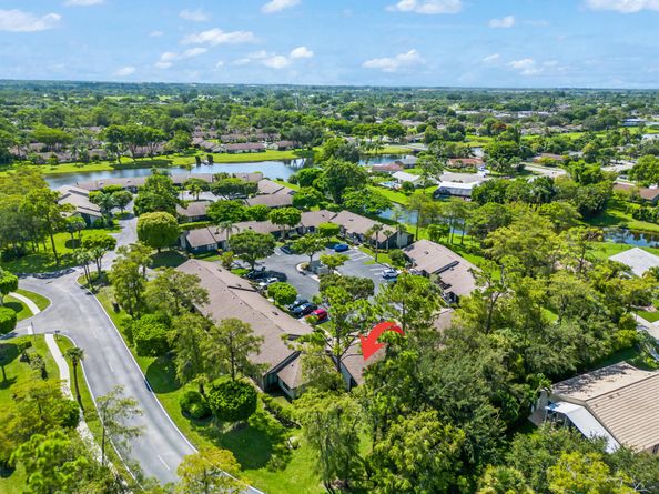 485 Lynbrook Court, Royal Palm Beach FL 33411