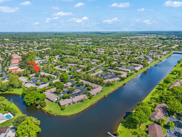 485 Lynbrook Court, Royal Palm Beach FL 33411