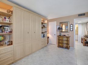 3015 N Ocean Boulevard 17b, Fort Lauderdale FL 33308