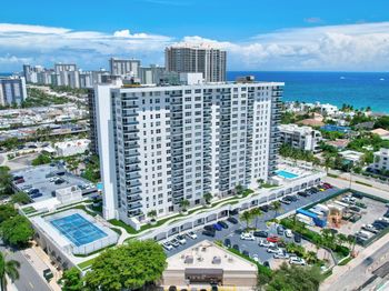 3015 N Ocean Boulevard