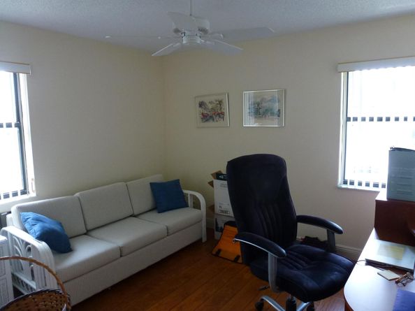 7586 Tahiti Lane 201, Lake Worth FL 33467