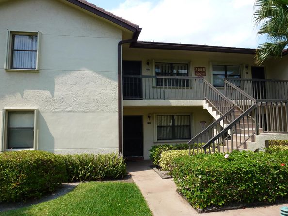 7586 Tahiti Lane 201, Lake Worth FL 33467