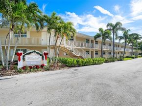 478 Tequesta Dr 206, Jupiter FL 33469