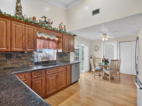 7409 Corkwood Ter, Tamarac FL 33321