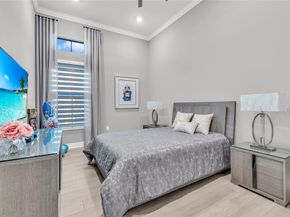 7947 E Juniper Dr, Parkland FL 33067