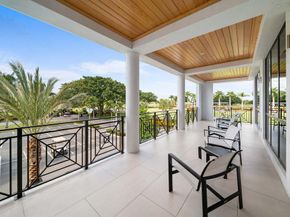 10571 Boca Woods Lane, Boca Raton FL 33428