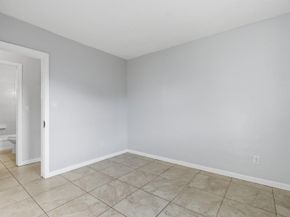 533 NW 15th Way, Fort Lauderdale FL 33311