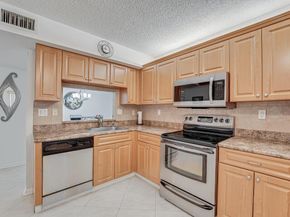 15301 Pembridge Avenue 49, Delray Beach FL 33484