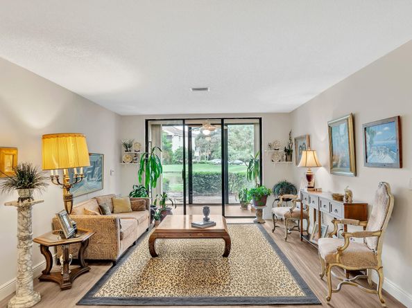 4101 Coral Tree Cir 116, Coconut Creek FL 33073
