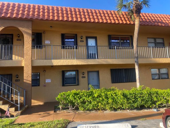 2181 W Woolbright Road N201, Boynton Beach FL 33426