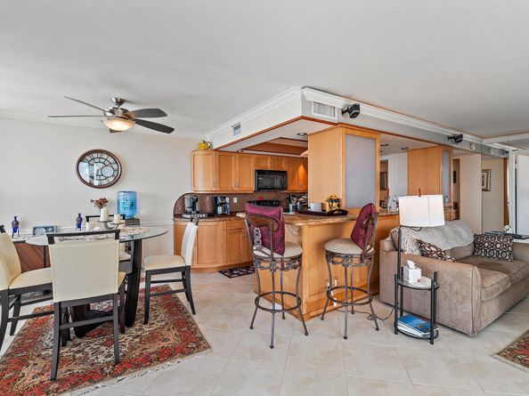 5480 N Ocean Drive A9c, Singer Island FL 33404