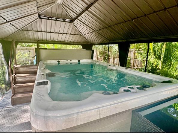 1543 SW 32nd St, Fort Lauderdale FL 33315
