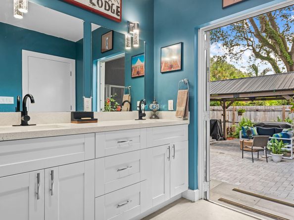 1543 SW 32nd St, Fort Lauderdale FL 33315