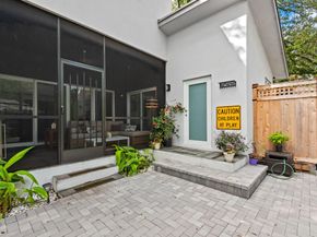 1543 SW 32nd St, Fort Lauderdale FL 33315