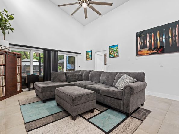 1543 SW 32nd St, Fort Lauderdale FL 33315