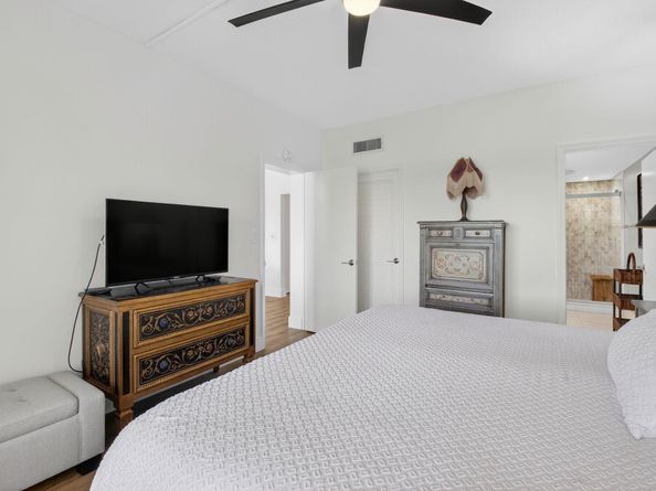 830 Greensward Court 107H, Delray Beach FL 33445