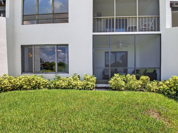 830 Greensward Court 107H, Delray Beach FL 33445