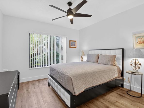 830 Greensward Court 107H, Delray Beach FL 33445