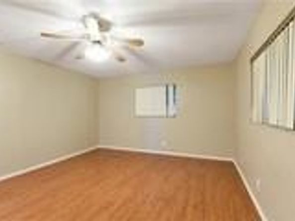 8610 NW 57th Pl, Tamarac FL 33321