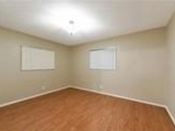 8610 NW 57th Pl, Tamarac FL 33321