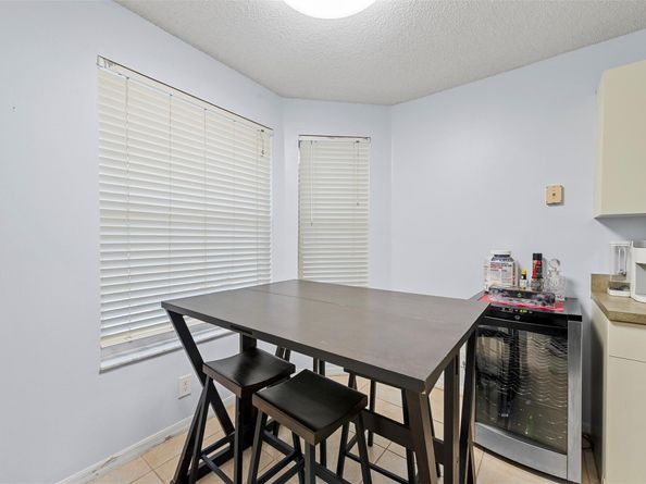 7602 Pinewalk Dr 154, Margate FL 33063