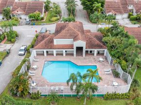 7602 Pinewalk Dr 154, Margate FL 33063