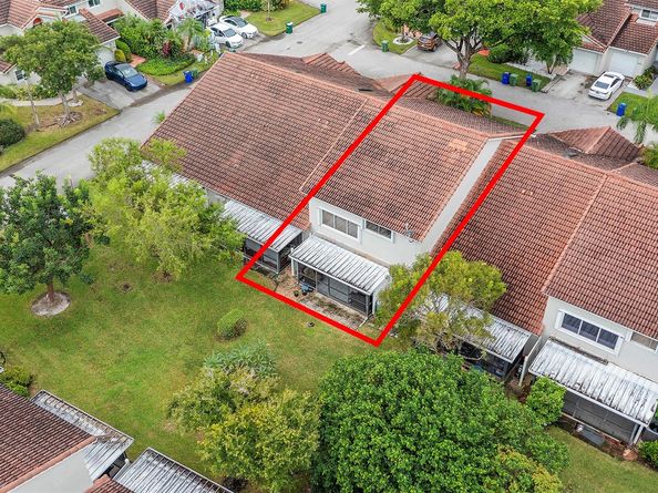 7602 Pinewalk Dr 154, Margate FL 33063