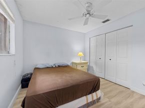 7602 Pinewalk Dr 154, Margate FL 33063