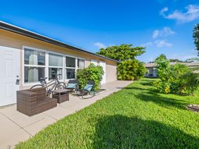 1025 S Dr B, Delray Beach FL 33445