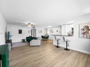 1025 S Dr B, Delray Beach FL 33445