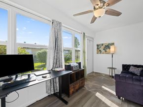 1025 S Dr B, Delray Beach FL 33445