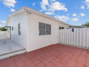 1539-1541 NE 15th Avenue, Fort Lauderdale FL 33304