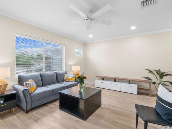 1539-1541 NE 15th Avenue, Fort Lauderdale FL 33304