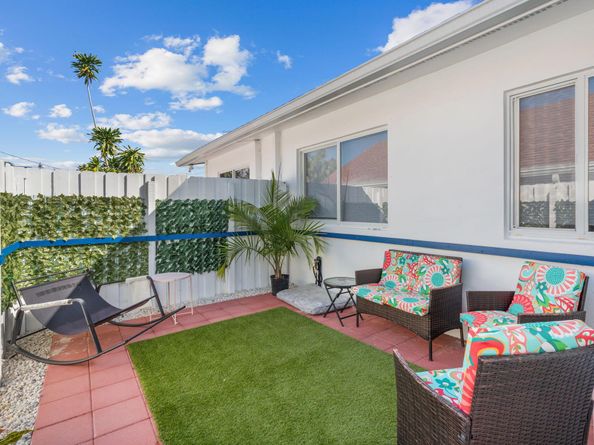 1539-1541 NE 15th Avenue, Fort Lauderdale FL 33304