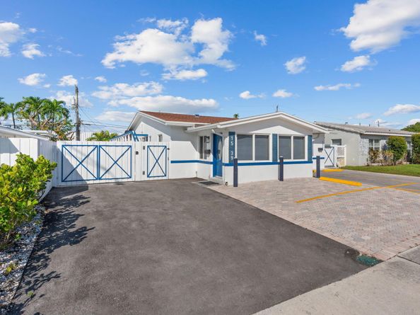 1539-1541 NE 15th Avenue, Fort Lauderdale FL 33304