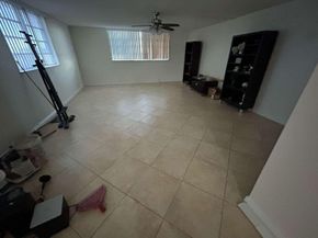 1811 Jefferson St 810, Hollywood FL 33020