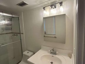 1811 Jefferson St 810, Hollywood FL 33020