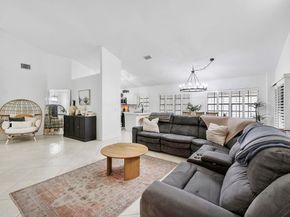 6852 Bitterbush Place, Boynton Beach FL 33472