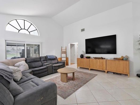 6852 Bitterbush Place, Boynton Beach FL 33472