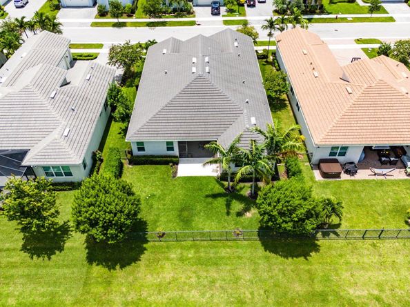 5862 Whippoorwill Circle, Westlake FL 33470