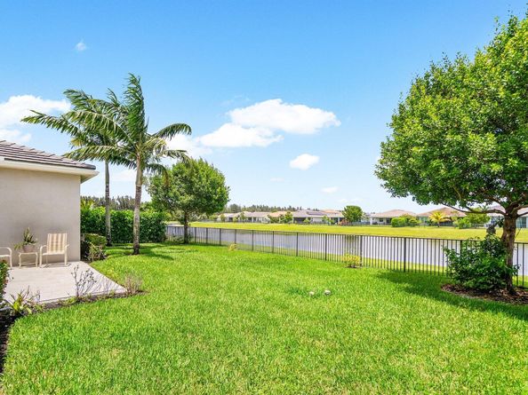 5862 Whippoorwill Circle, Westlake FL 33470