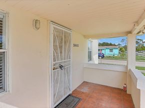 2403 Scott Street, Hollywood FL 33020