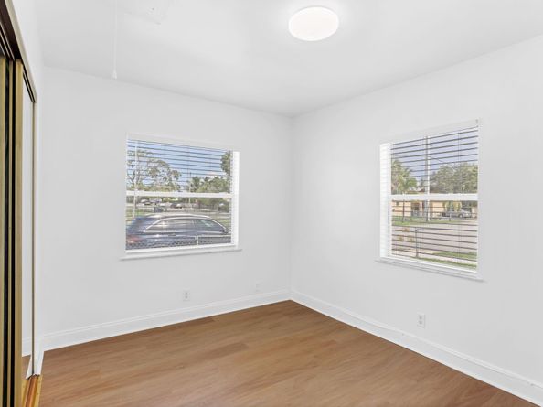 2403 Scott Street, Hollywood FL 33020