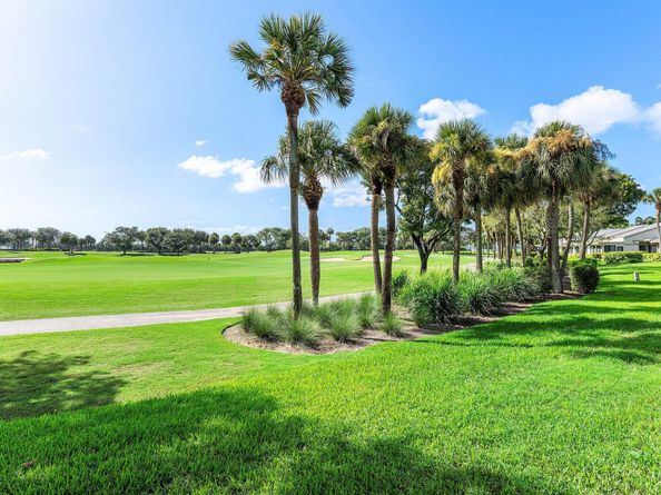7 Eastgate Drive D, Boynton Beach FL 33436