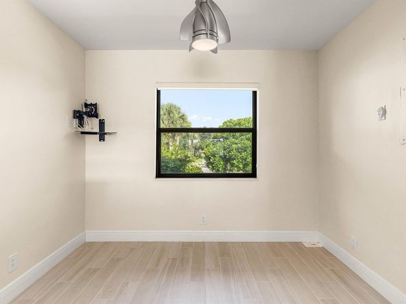 7 Eastgate Drive D, Boynton Beach FL 33436