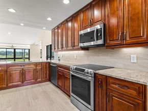 7 Eastgate Drive D, Boynton Beach FL 33436